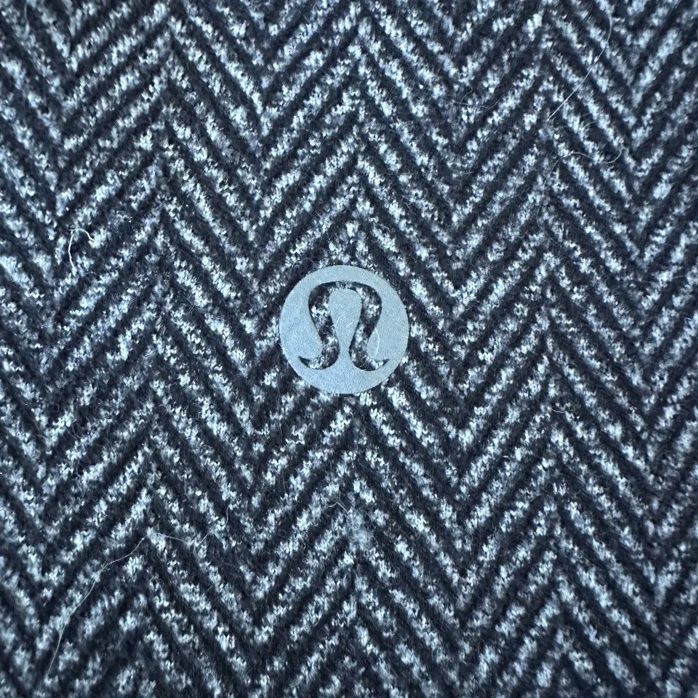 lululemon athletica comfortable stylish